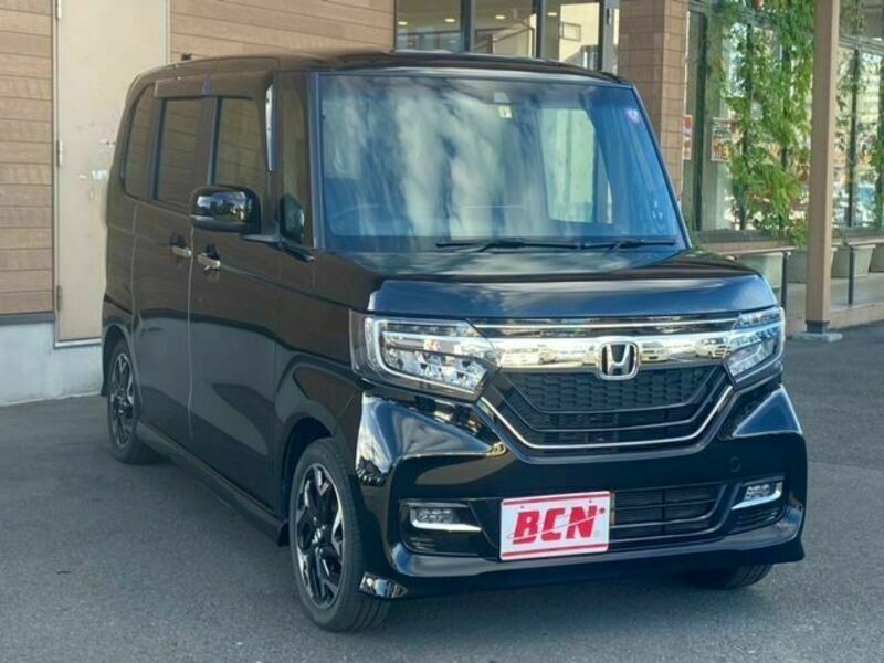 N BOX CUSTOM-6