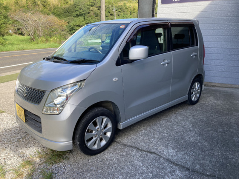 WAGON R-9