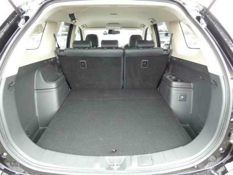OUTLANDER PHEV-7