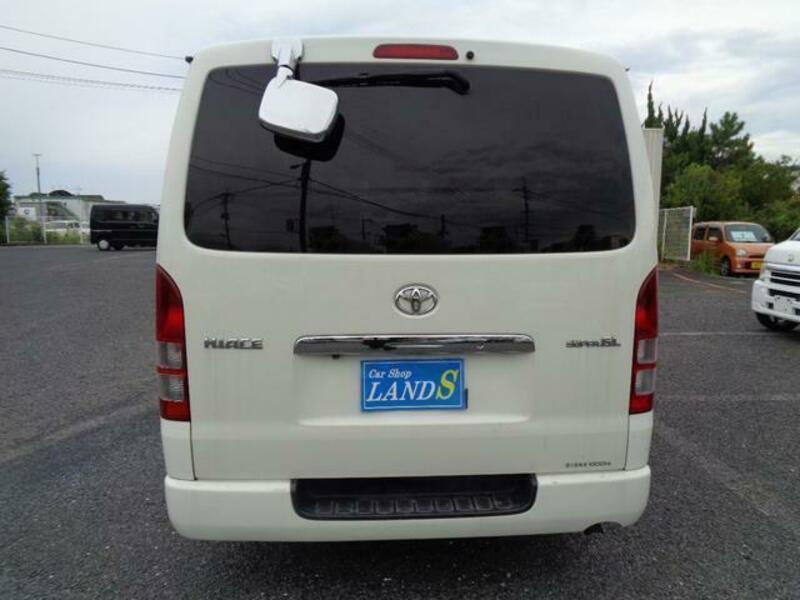 HIACE VAN-17