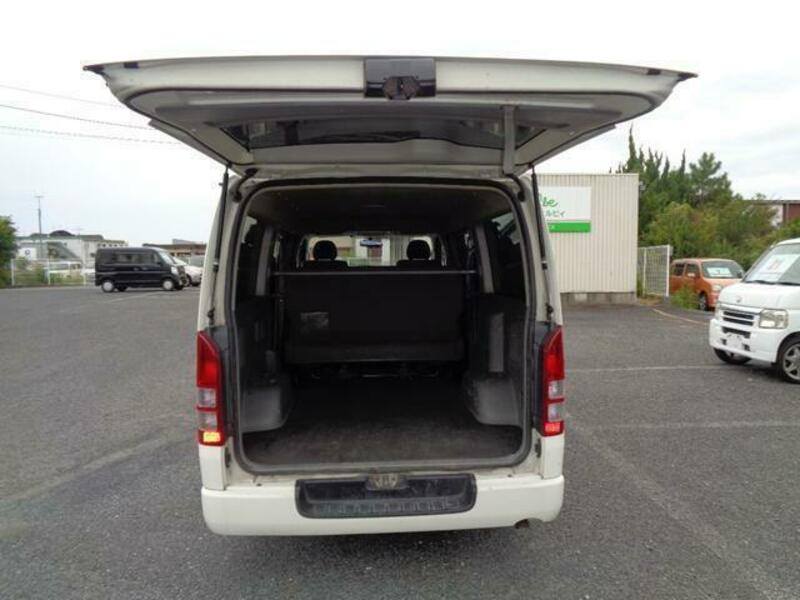 HIACE VAN-18
