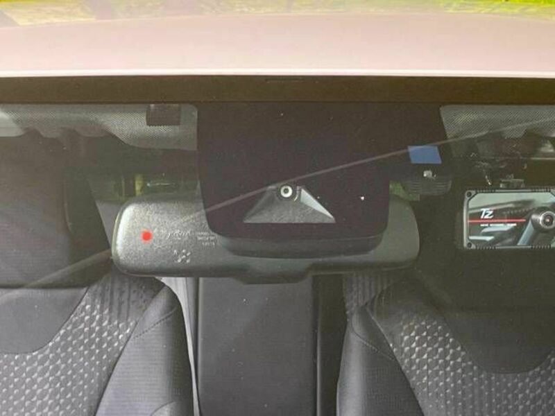 PRIUS-2