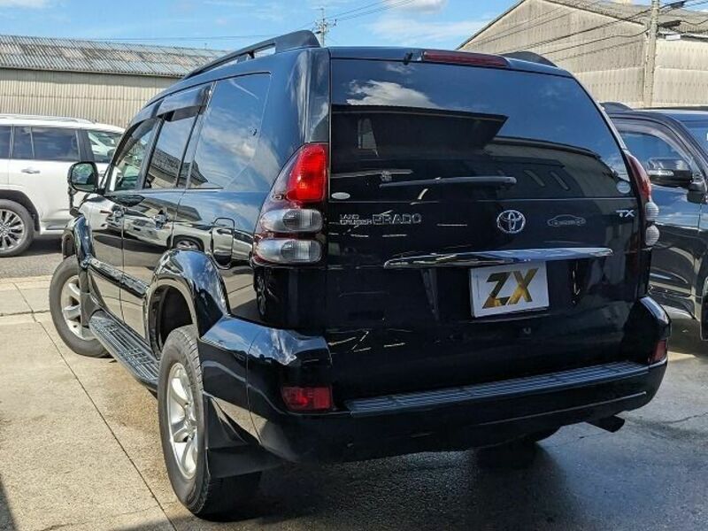 LAND CRUISER PRADO-3