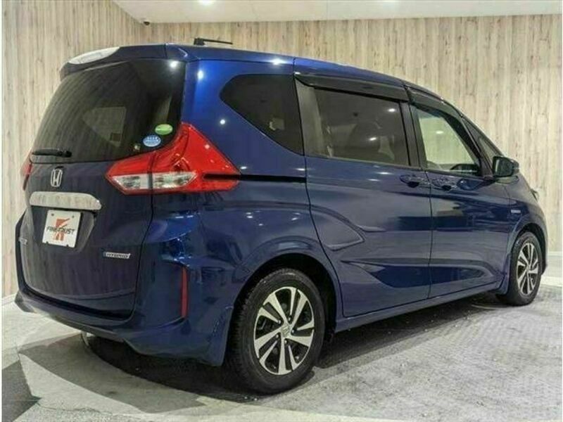 FREED HYBRID-4