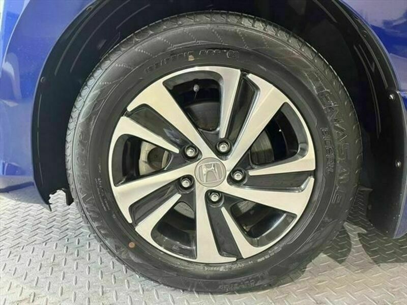 FREED HYBRID-14
