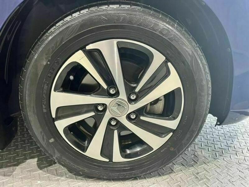 FREED HYBRID-16