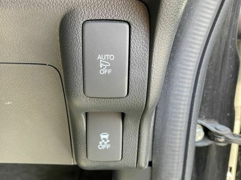 N BOX CUSTOM-15
