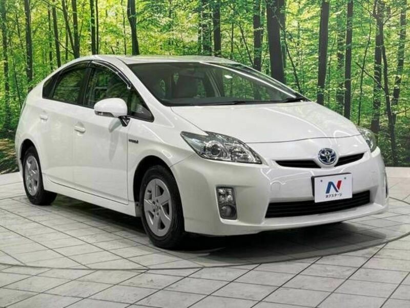 PRIUS-16
