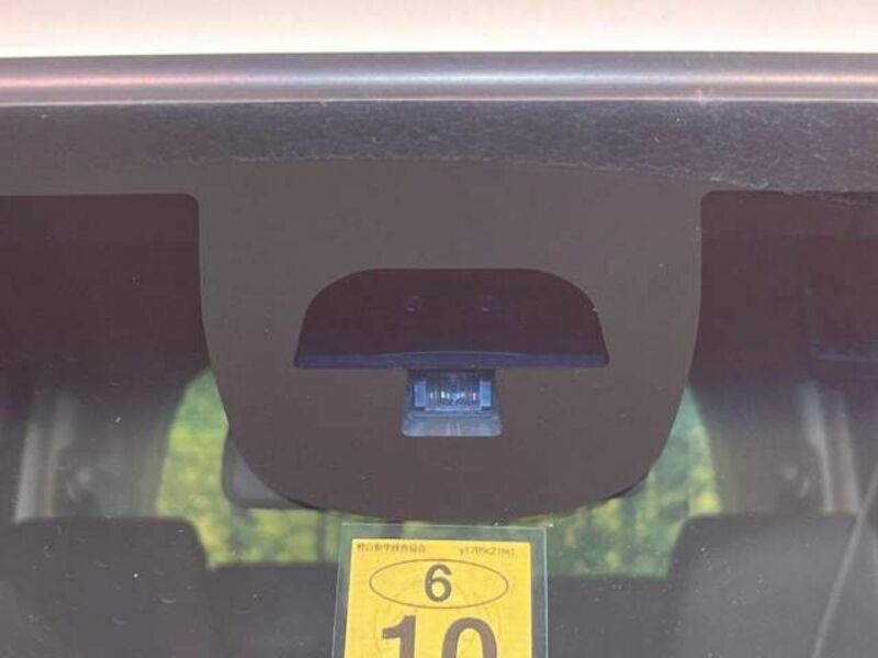 N BOX CUSTOM-2