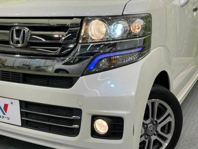 N BOX CUSTOM-12