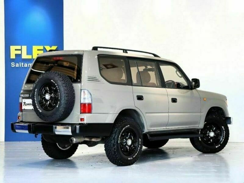LAND CRUISER PRADO-1