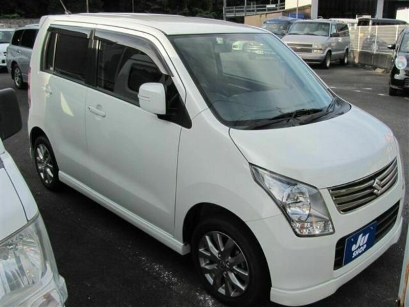WAGON R-3