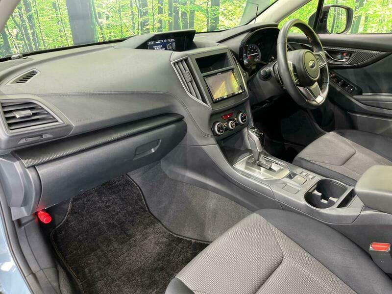 IMPREZA_XV