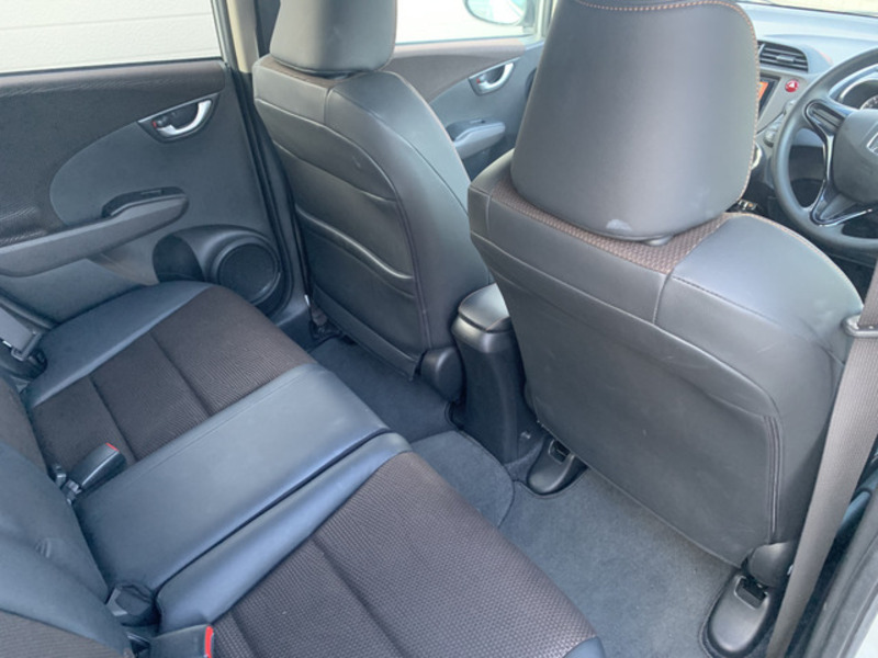 FIT SHUTTLE
