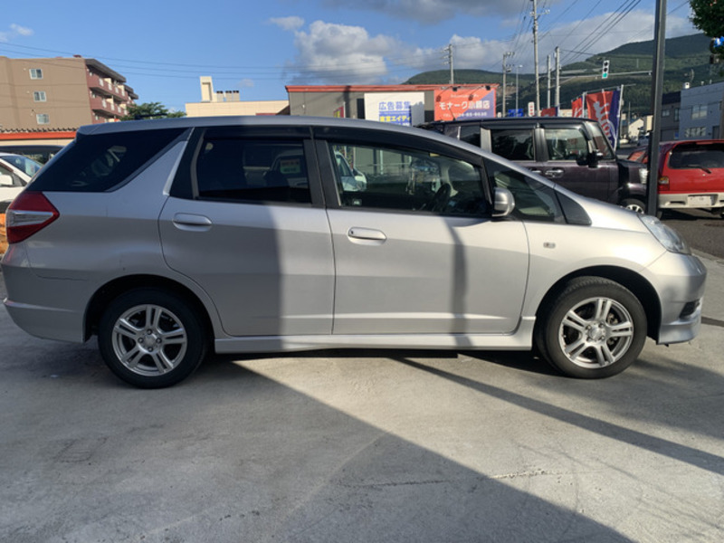 FIT SHUTTLE