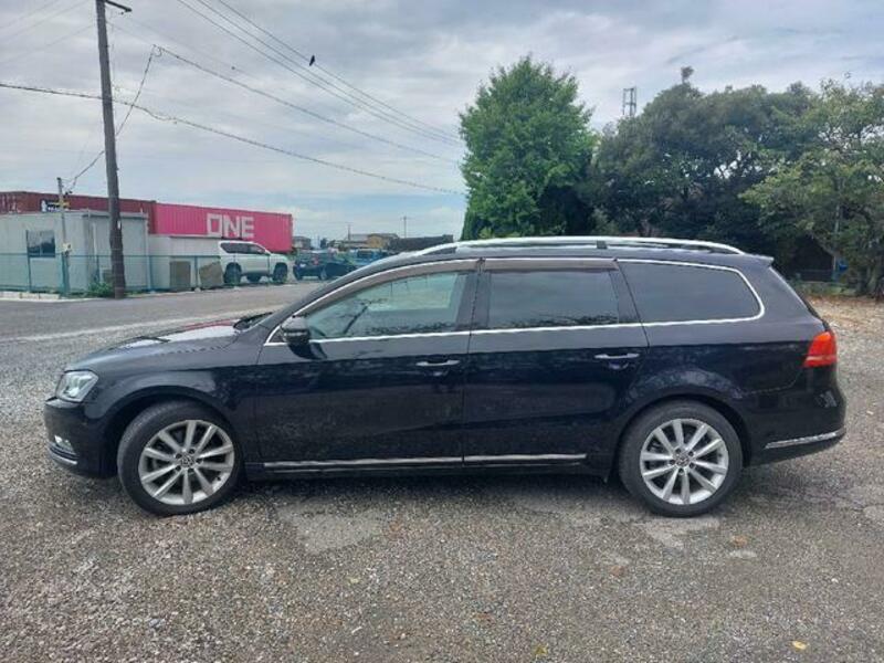 PASSAT VARIANT