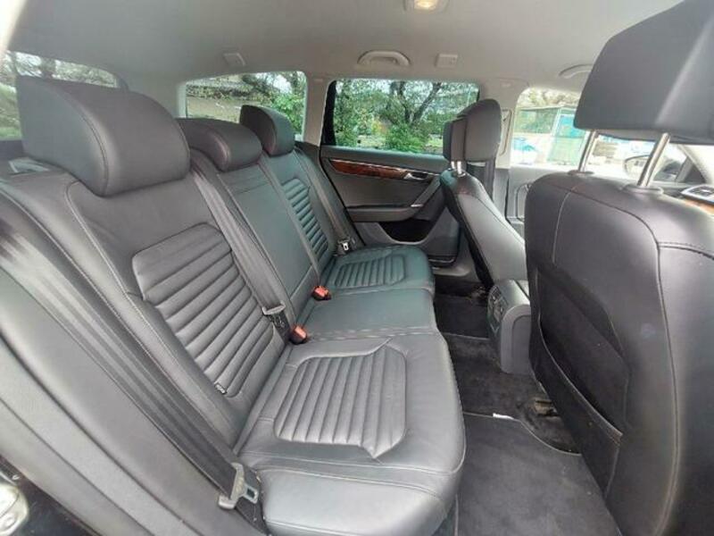PASSAT VARIANT