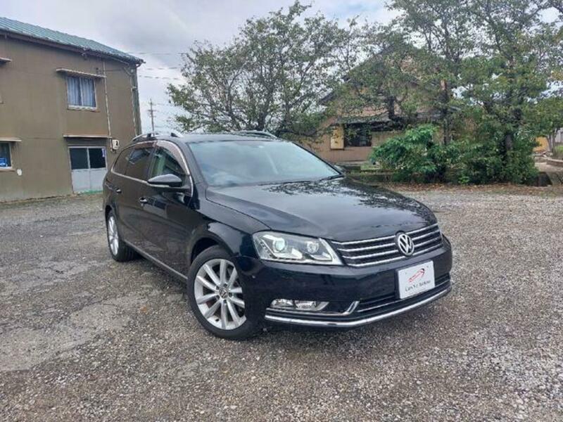 PASSAT VARIANT