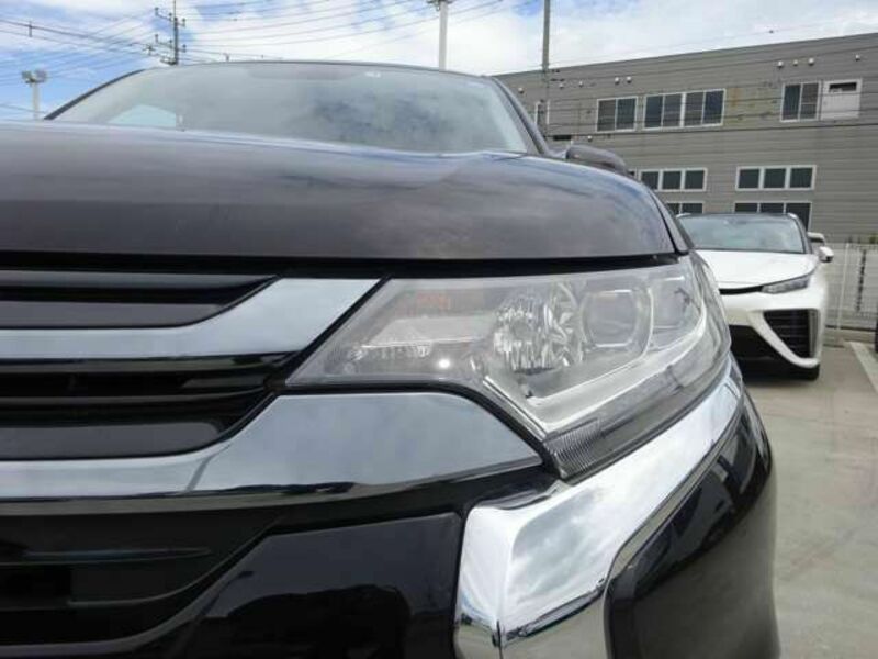 OUTLANDER PHEV