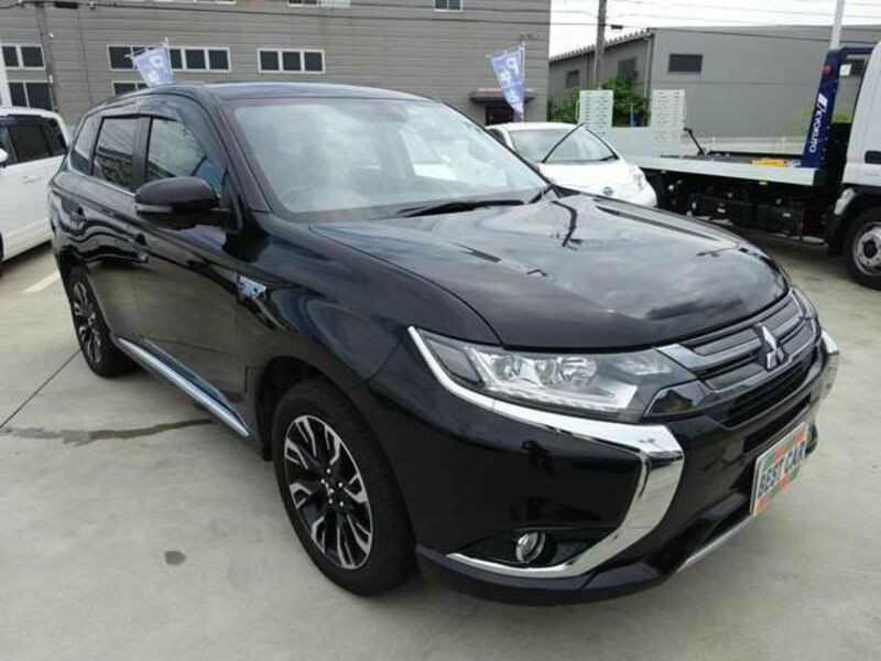 OUTLANDER PHEV