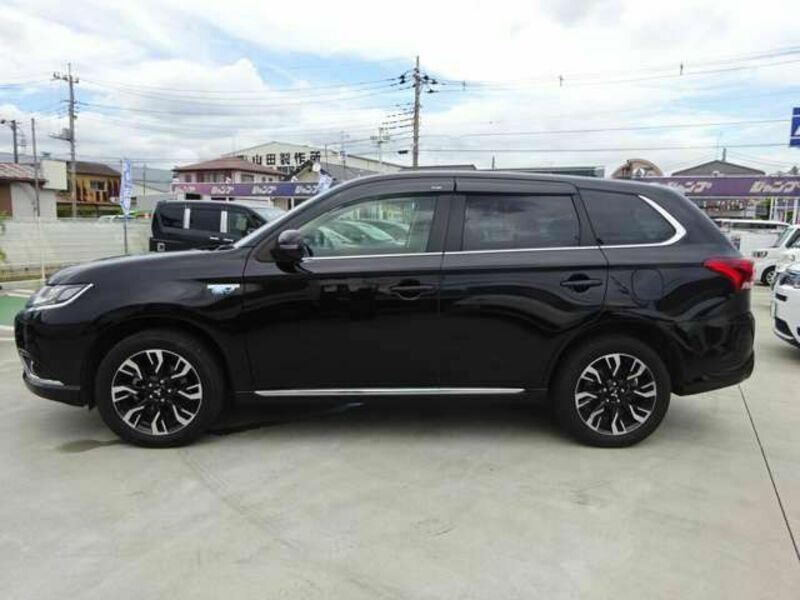 OUTLANDER PHEV