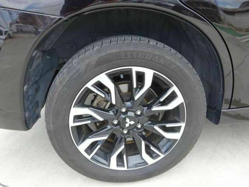 OUTLANDER PHEV