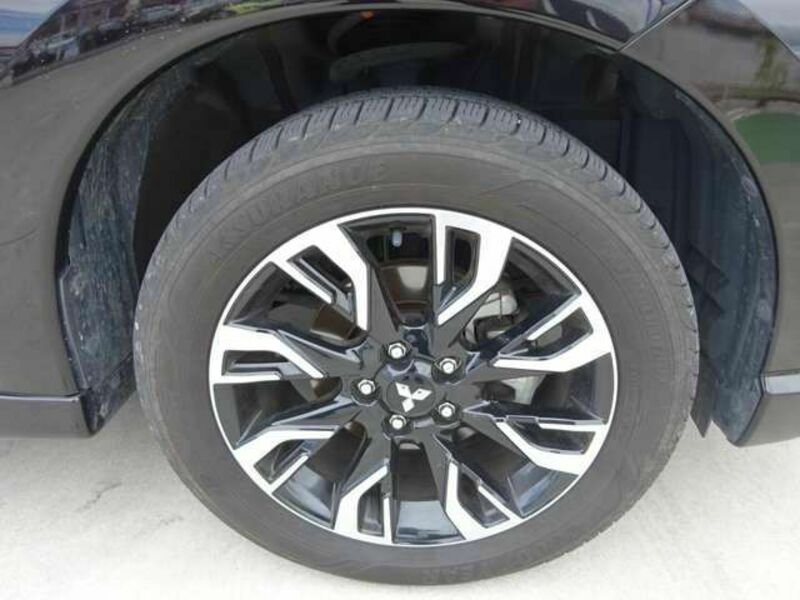 OUTLANDER PHEV