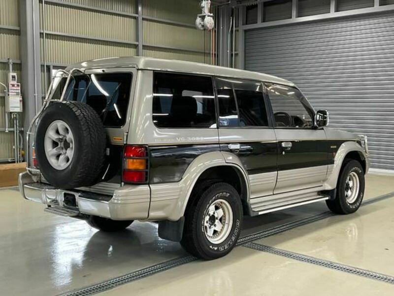 PAJERO