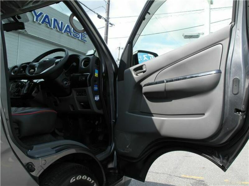 NV350 CARAVAN