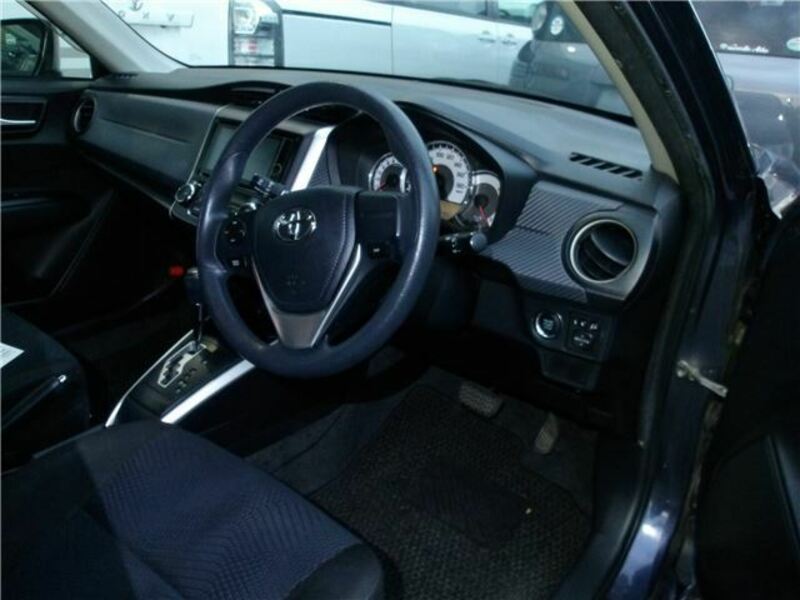 COROLLA FIELDER