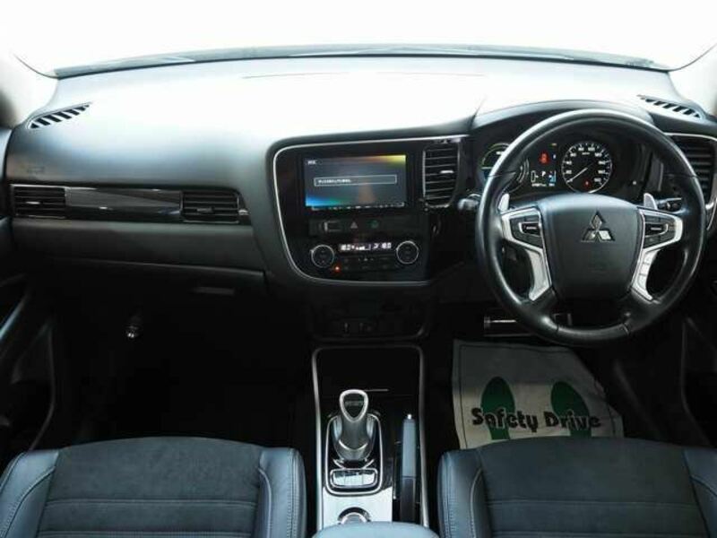 OUTLANDER PHEV
