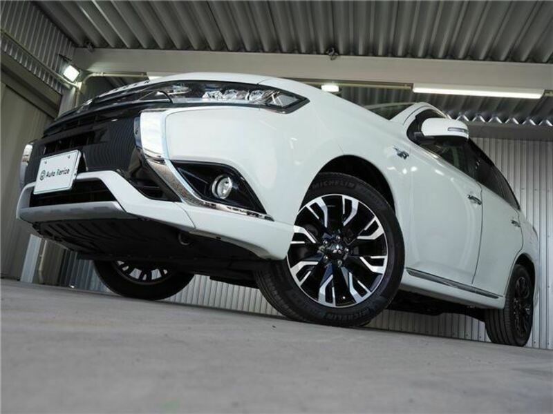 OUTLANDER PHEV