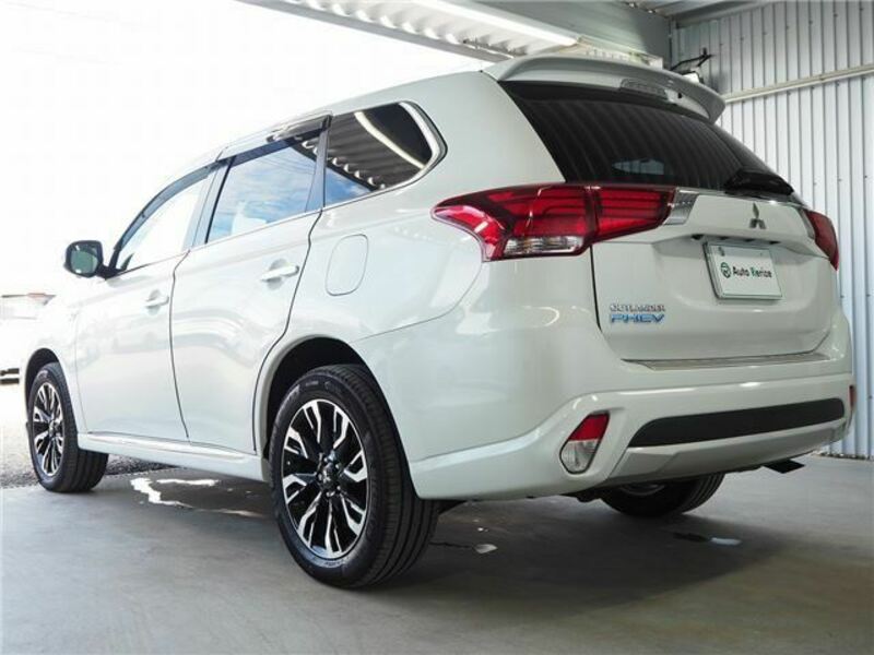 OUTLANDER PHEV
