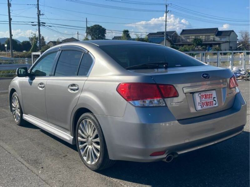 LEGACY B4