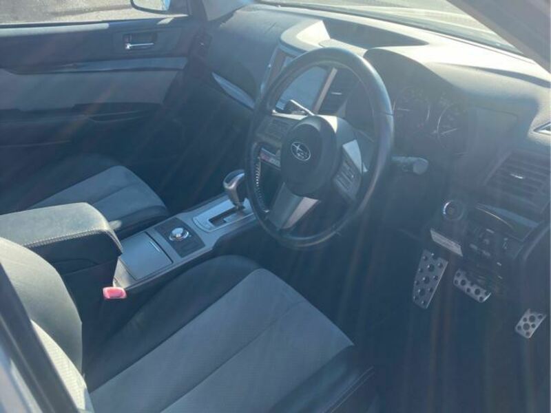 LEGACY B4