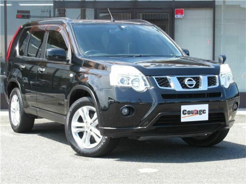 X-TRAIL