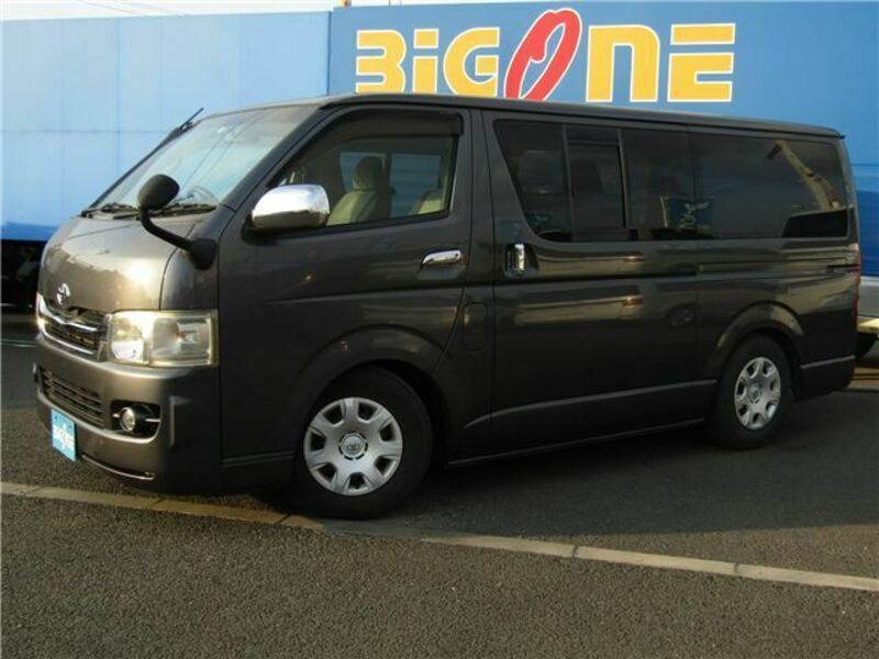 HIACE VAN