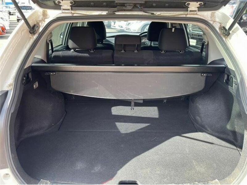 COROLLA FIELDER