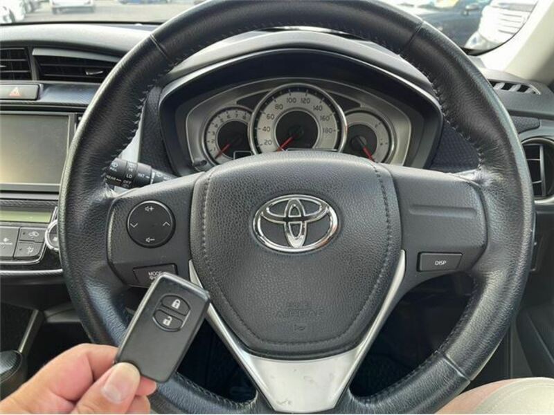 COROLLA FIELDER