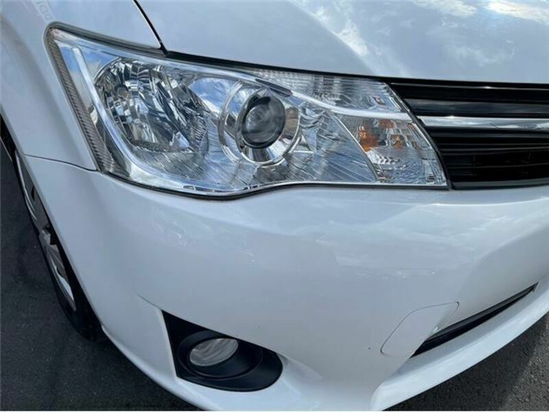 COROLLA FIELDER