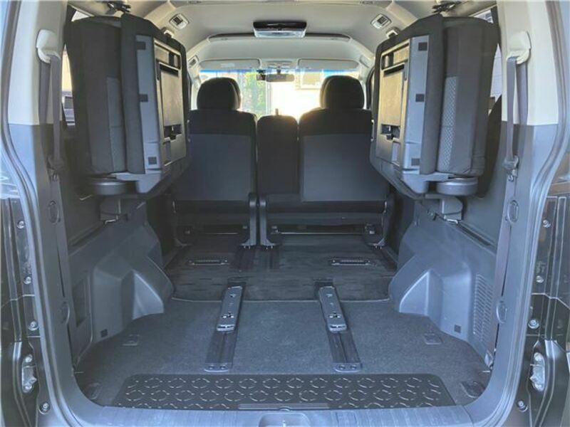 DELICA D5