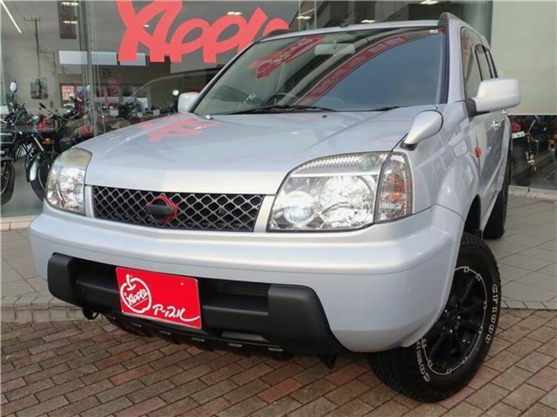 X-TRAIL