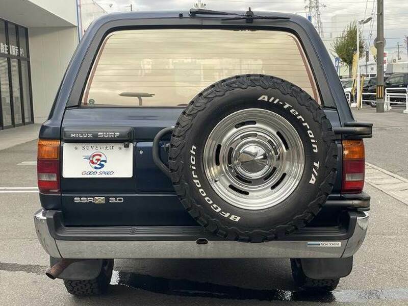 HILUX SURF