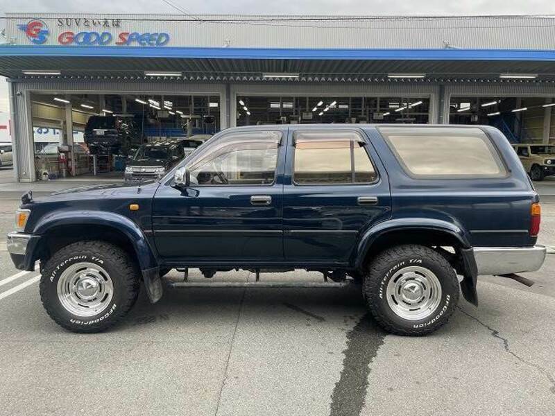 HILUX SURF