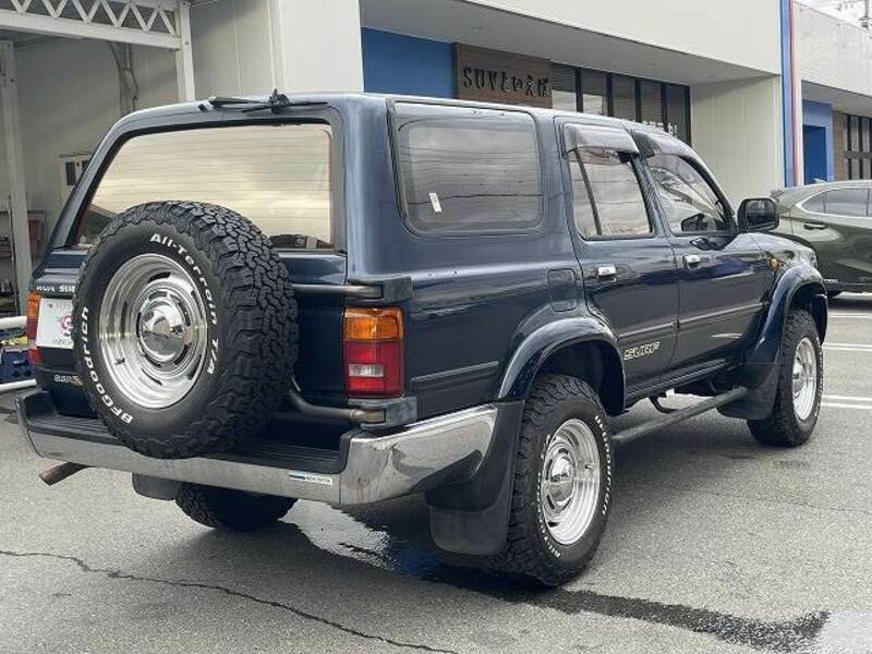 HILUX SURF