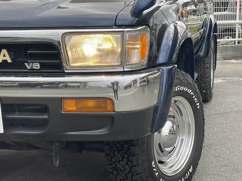 HILUX SURF