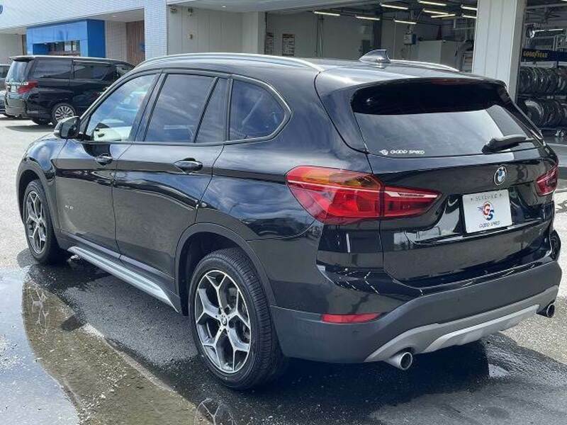 X1