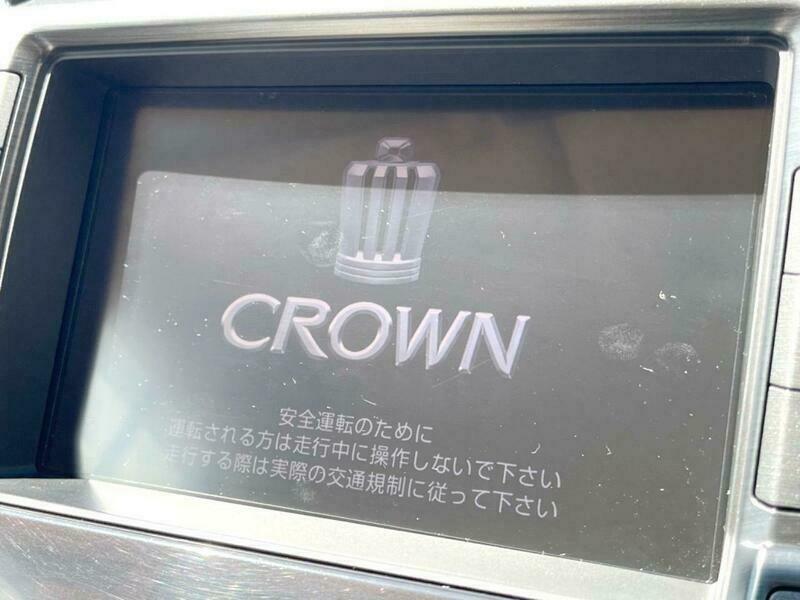 CROWN