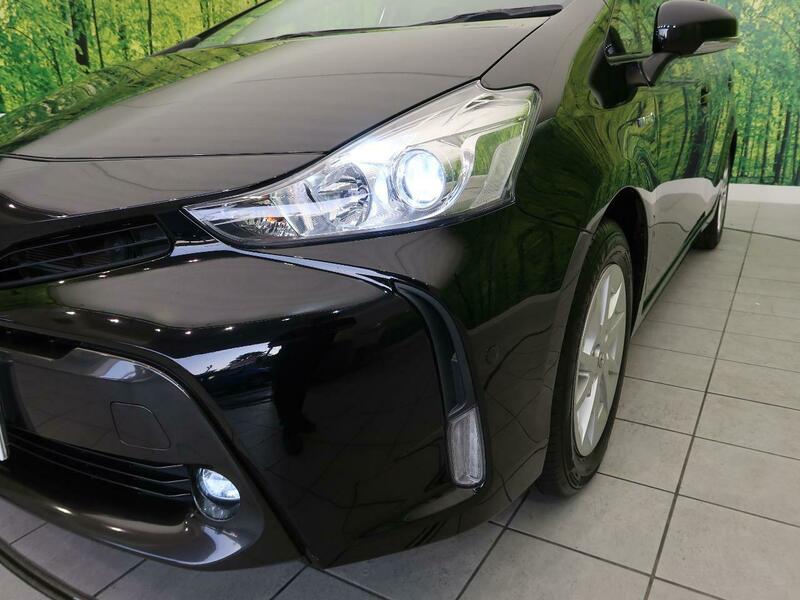 PRIUS ALPHA
