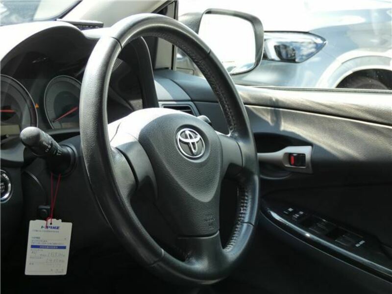 COROLLA FIELDER